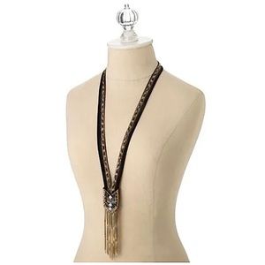 New Stella & Dot Nile necklace - never used, in original box and plastic wrap